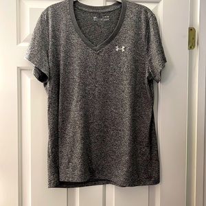 Under Armour heat gear t-shirt XL gray
